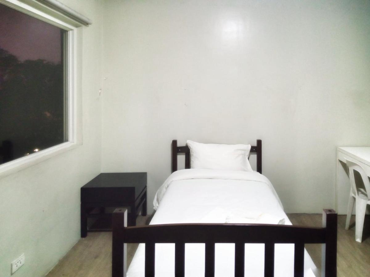 White Knight Hotel Saint Anne Manila Exteriér fotografie